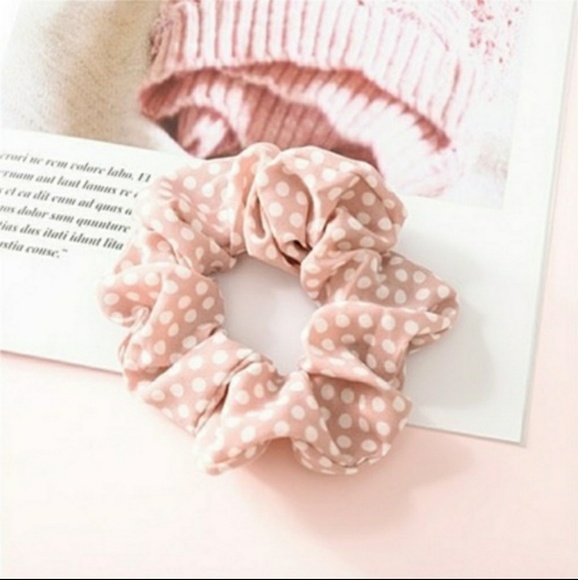 Atelier Sona Accessories - 🆕 Polka Dot Print Hair Scrunchy